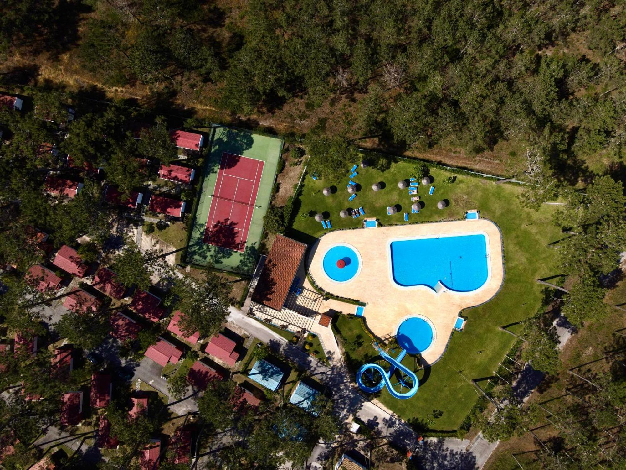 Parque De Campismo Orbitur Sao Pedro De Moel Hotel Eksteriør billede