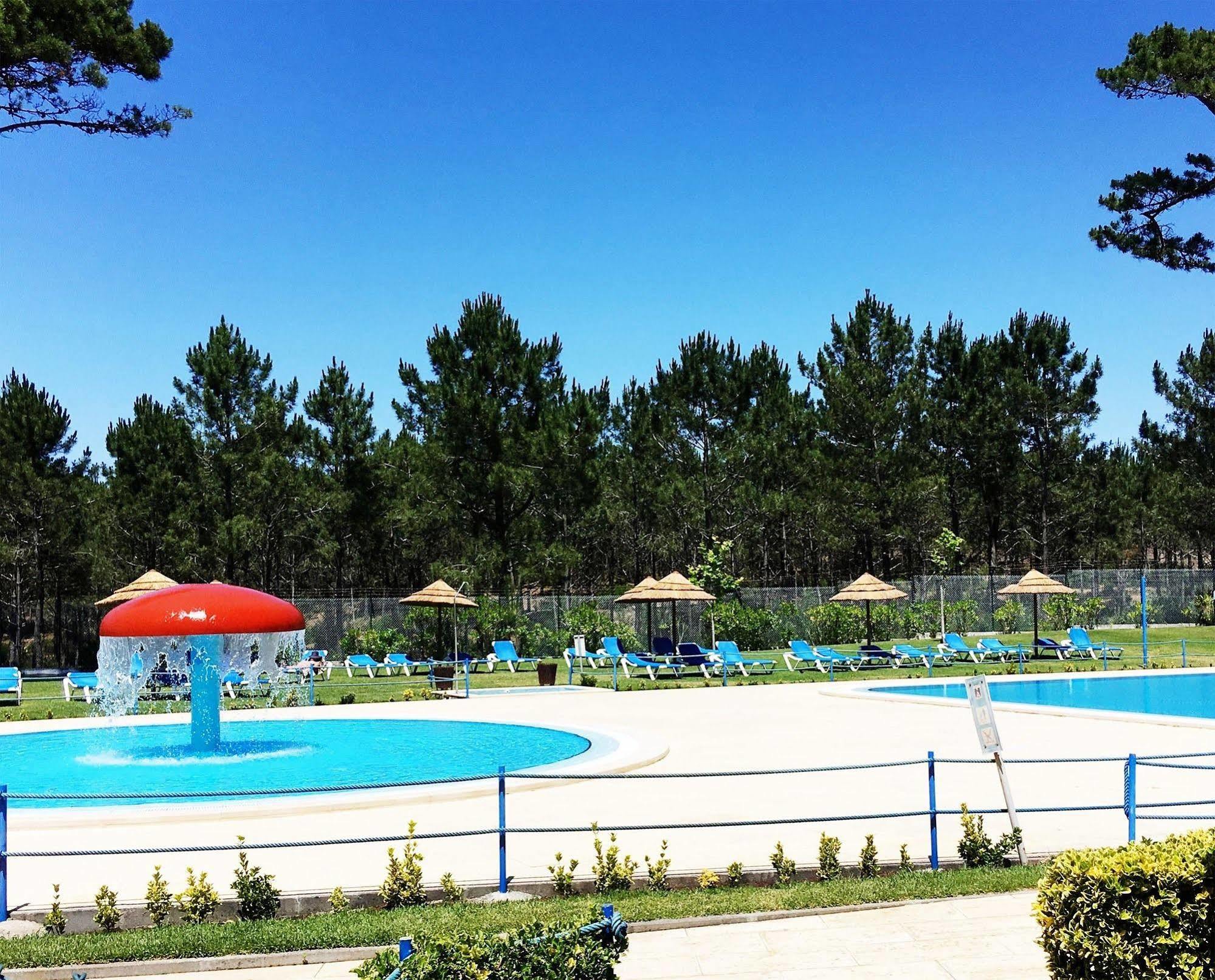 Parque De Campismo Orbitur Sao Pedro De Moel Hotel Eksteriør billede